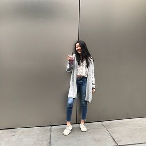 Meet your Posher, Izzy